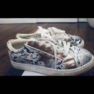 Snake skin pattern sneakers